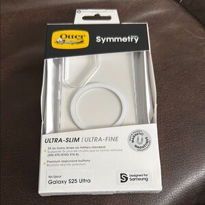 NWT OtterBox Symmetry Series White Case for Galaxy S25 Ultra